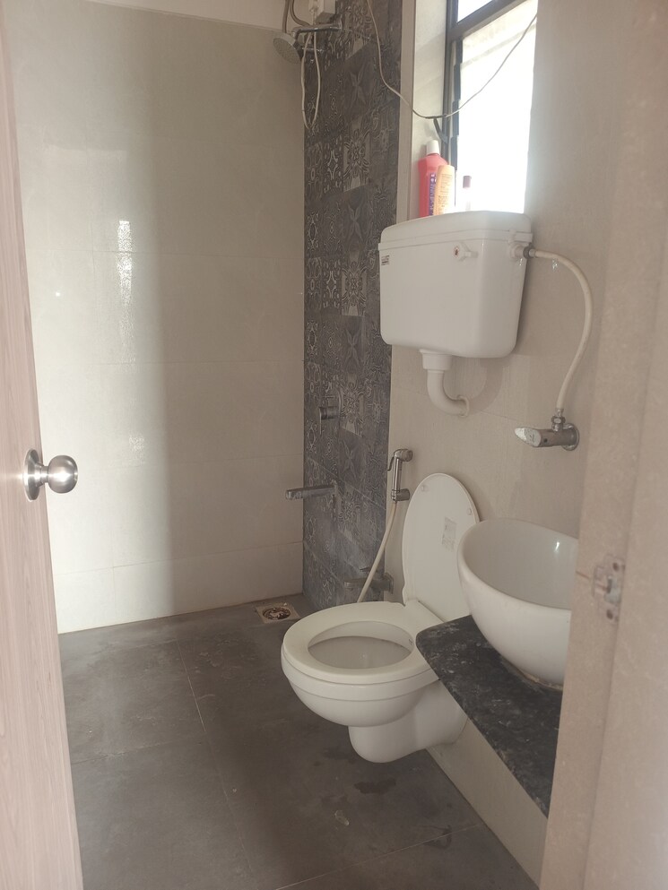 Bathroom, unique-estate 1 Bedroom 460 Sq.Ft. Apartment In Mira Road Thane 7800699