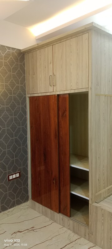 Furnished Amenities in 3 BHK Builder Floor at Sector 73 – for Sale