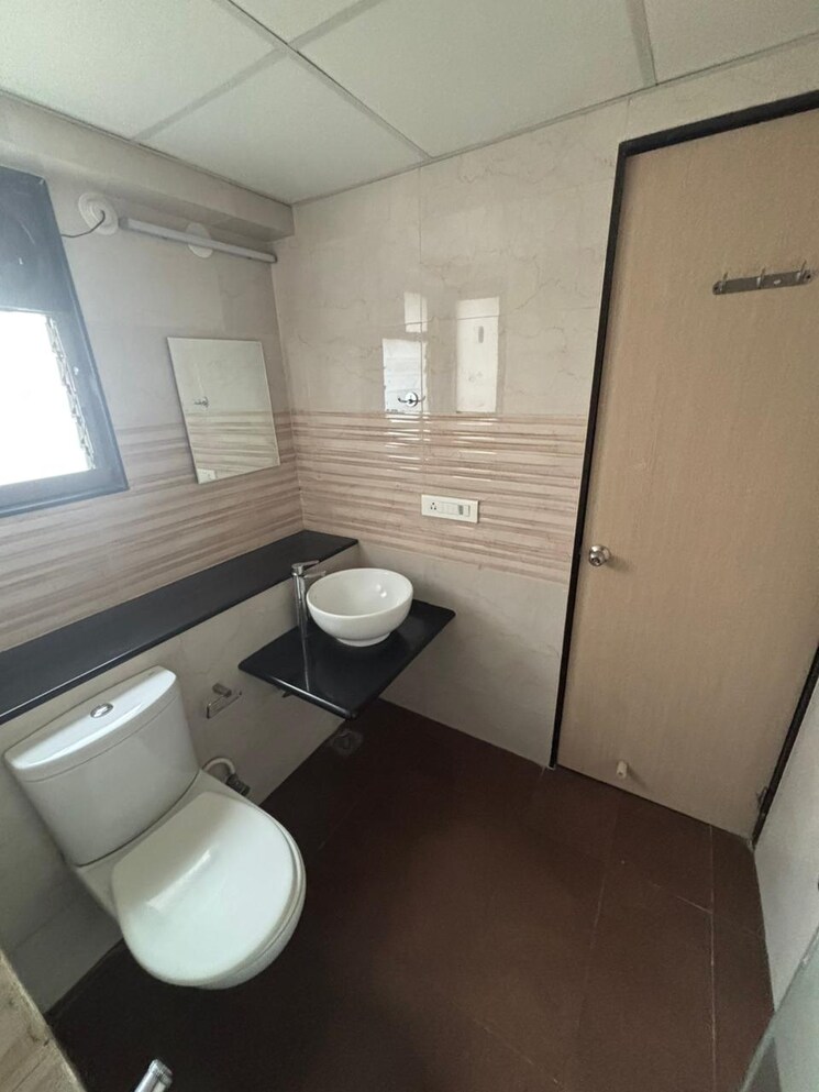 Bathroom, paranjape-blue-ridge 2 Bedroom 1030 Sq.Ft. Builder Floor In Hinjewadi Pune 7800836