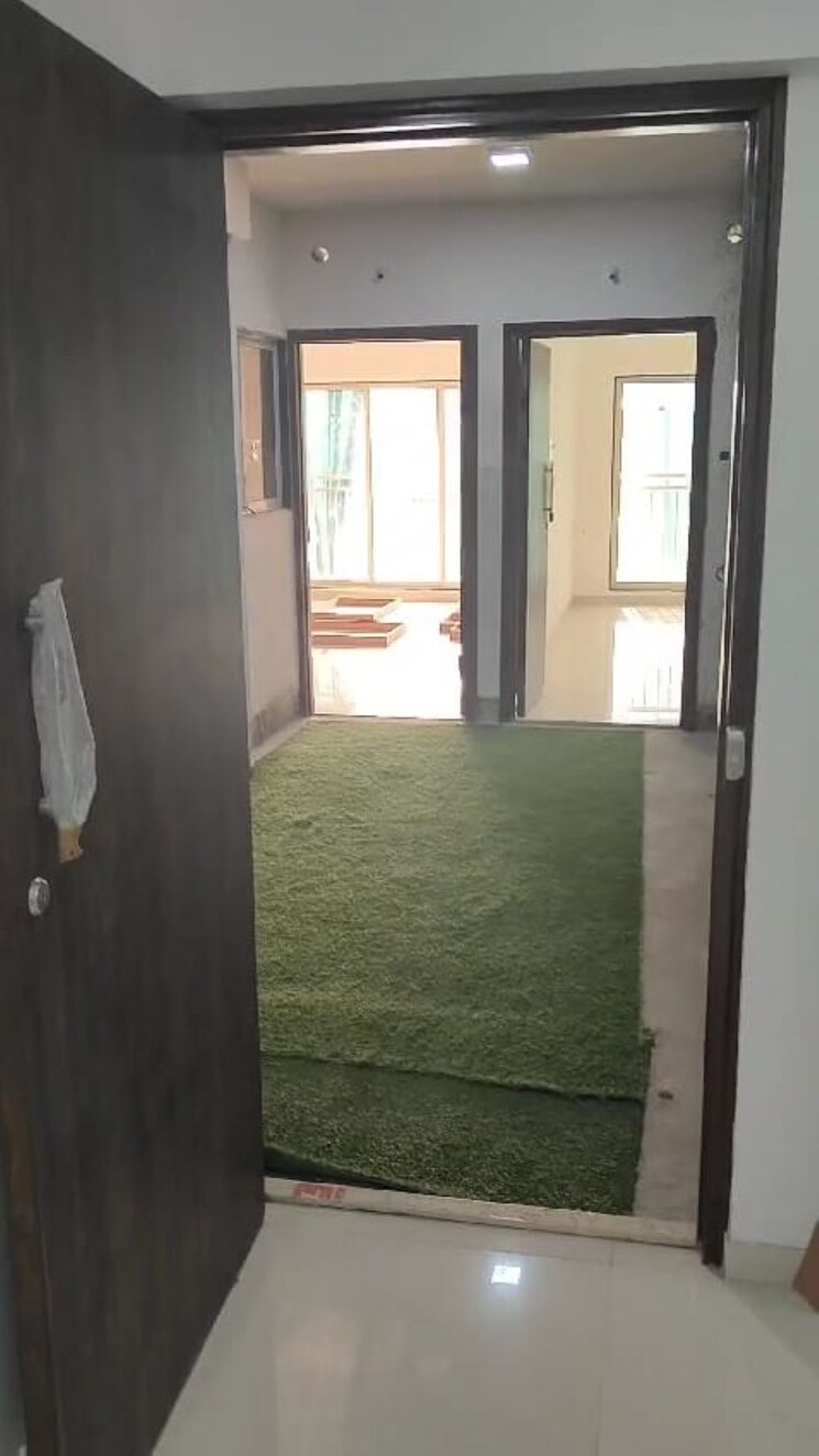 Room, dem-cygnus 3 Bedroom 865 Sq.Ft. Apartment In Kandivali West Mumbai 7800459