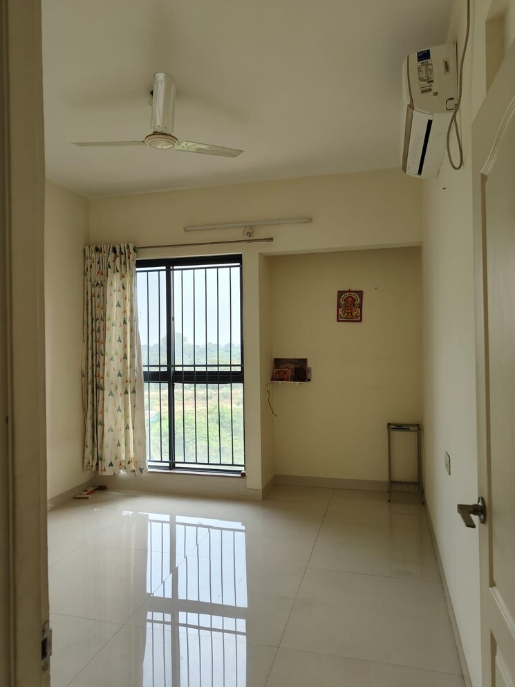 Room, dosti-west-county 2 Bedroom 750 Sq.Ft. Apartment In Balkum Pada Thane 7801252