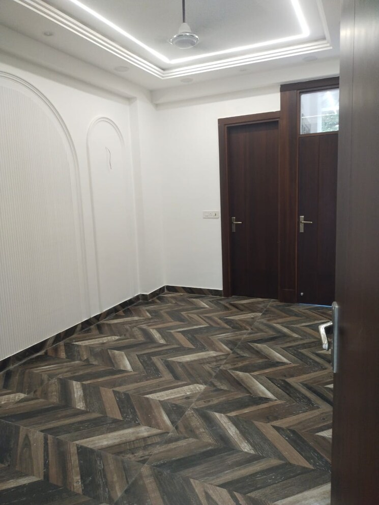 Bedroom, supertech-icon 2 Bedroom 1000 Sq.Ft. Apartment In Ahinsa Khand 2 Ghaziabad 7801305