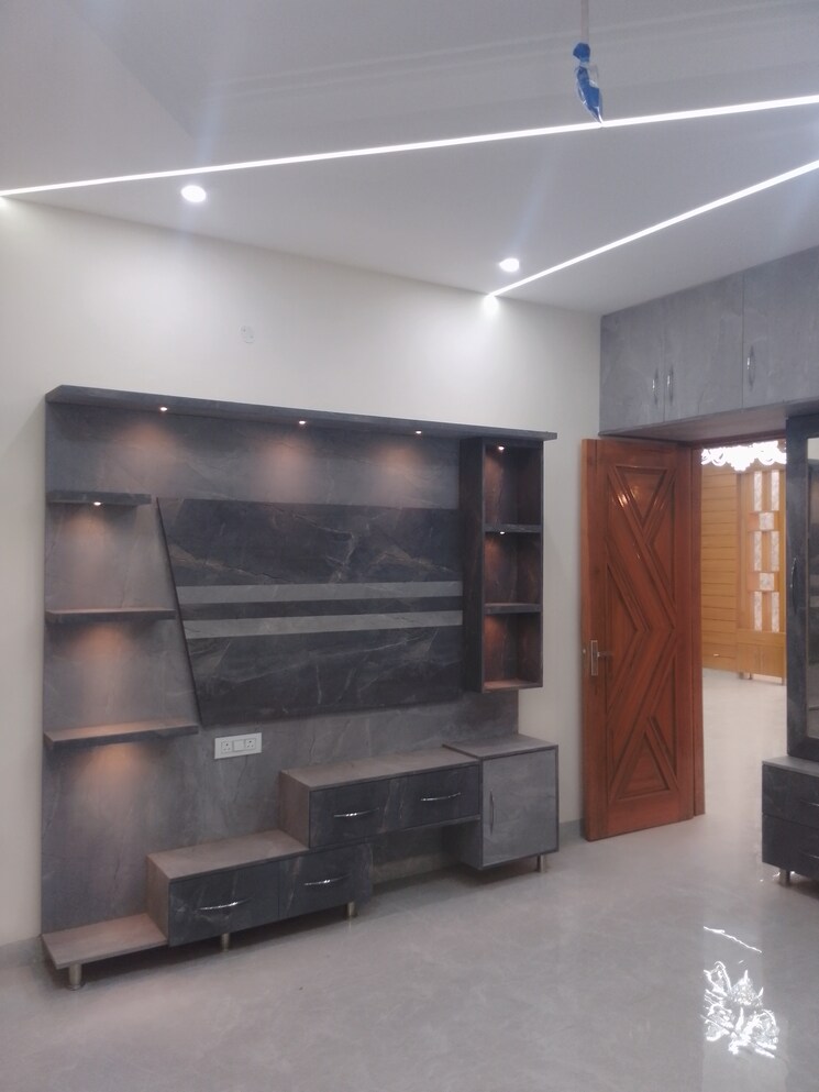 Room, sector 125 4 Bedroom 200 Sq.Yd. Independent House In Sector 125 Mohali 7801573