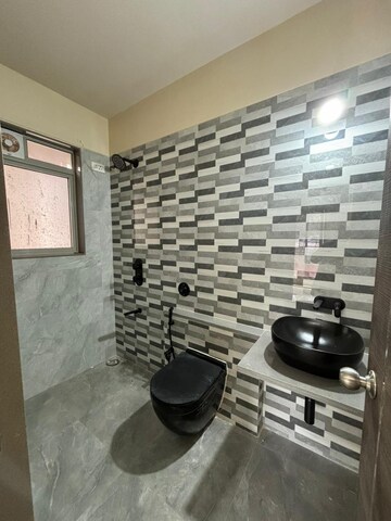 Master Bedroom in 2 BHK Apartment at Borivali East – for Sale