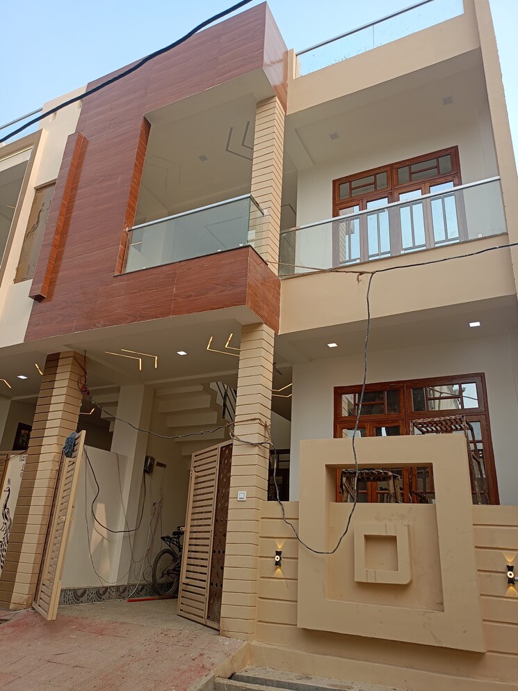 Exterior View, neelendras-amity-greens 3 Bedroom 1500 Sq.Ft. Independent House In Gomti Nagar Lucknow 7801647