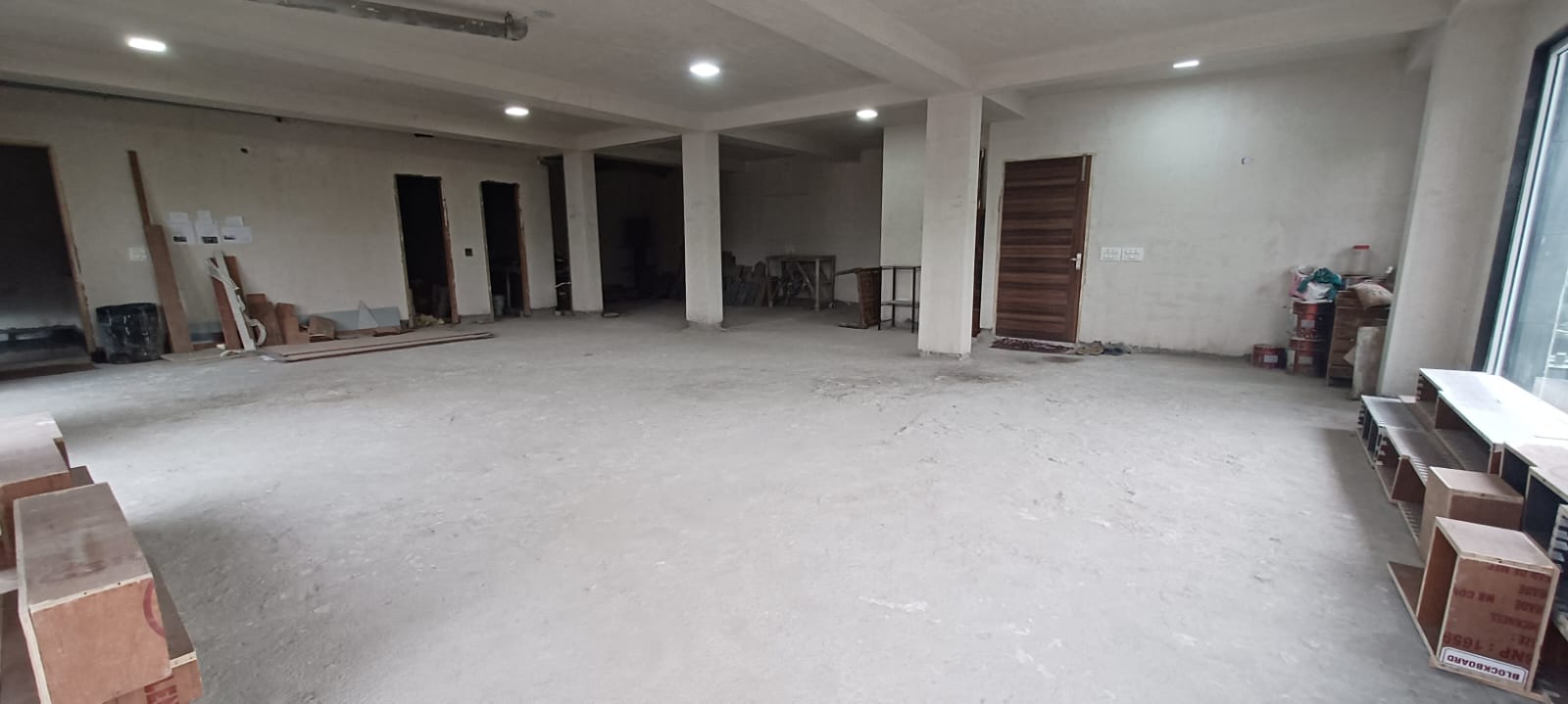 Commercial Office Space 1800 Sq.Ft. For Rent in Bhogal Delhi  7801738