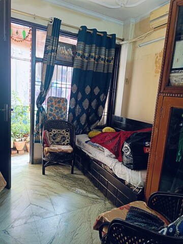 Bedroom in 2 BHK Builder Floor at Arjun Nagar – for Sale