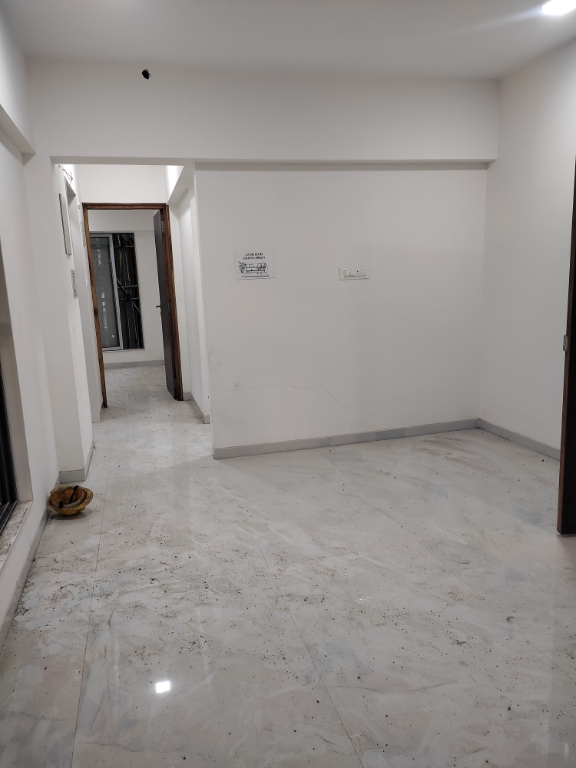 2 BHK Apartment For Sale in Shree Laxmi Kandivali