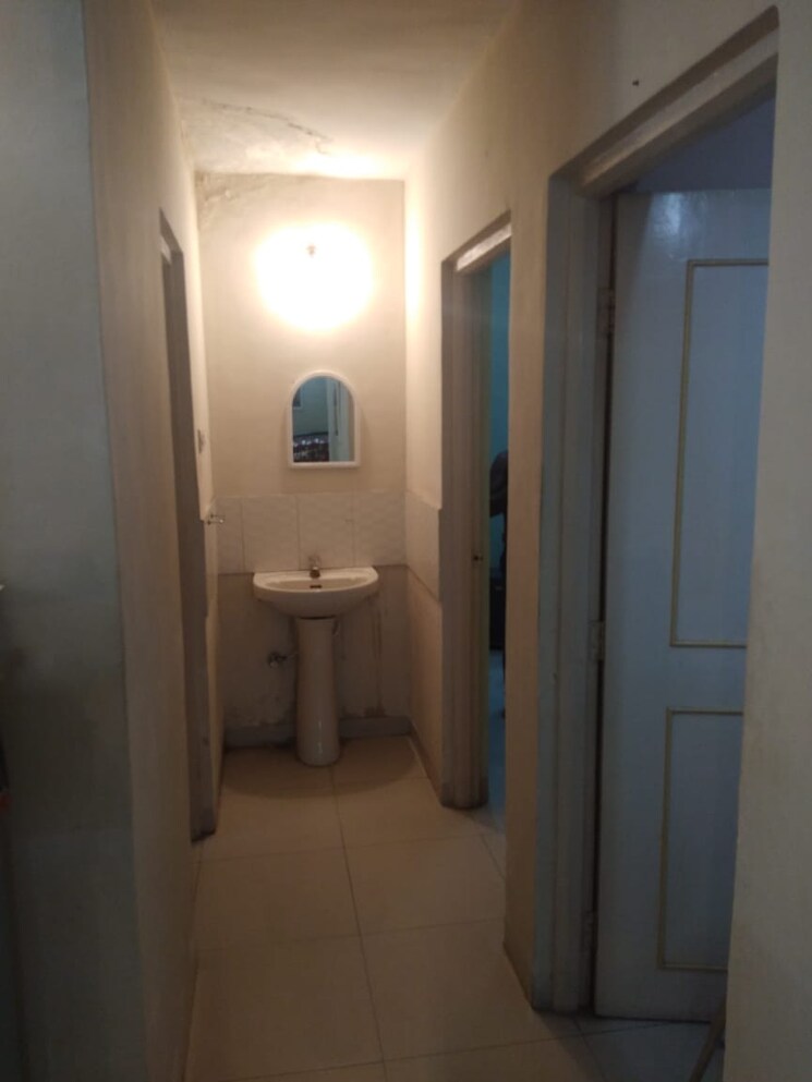 Bathroom, goel-ganga-garden 2 Bedroom 1100 Sq.Ft. Apartment In Koregaon Park Pune 7801882