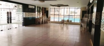 Room in 3 BHK Apartment at Omaxe Residency, Gomti Nagar – for Sale