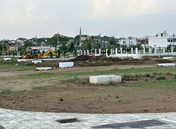 Plot For Resale in Sector 92 Faridabad  7802022