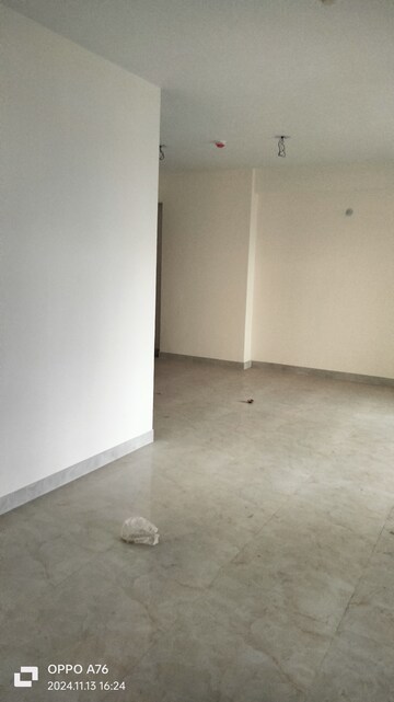 Room in 3 BHK Apartment at VVIP Mangal, Raj Nagar Extension – for Sale