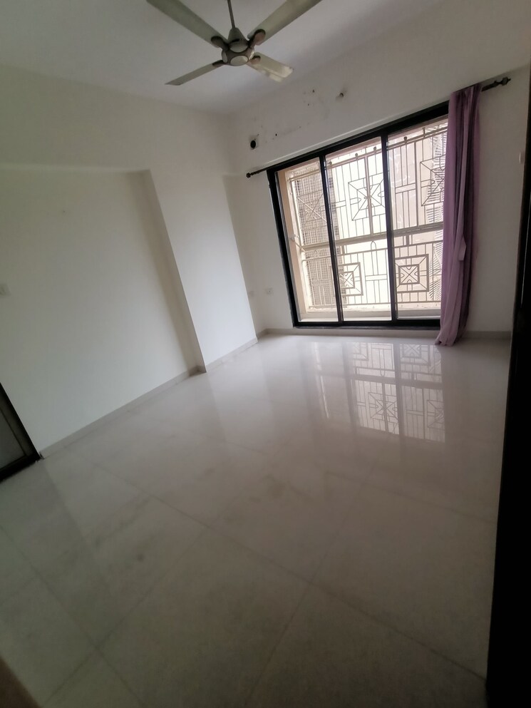 Room, shree-tirupati-stg-signature-residency 1 Bedroom 470 Sq.Ft. Apartment In Ghodbunder Road Thane 7802507