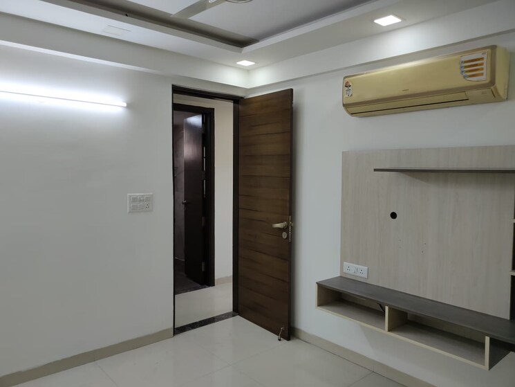 undefined, sector 22 dwarka 3 Bedroom 1900 Sq.Ft. Apartment In Sector 22 Dwarka Delhi 7802623