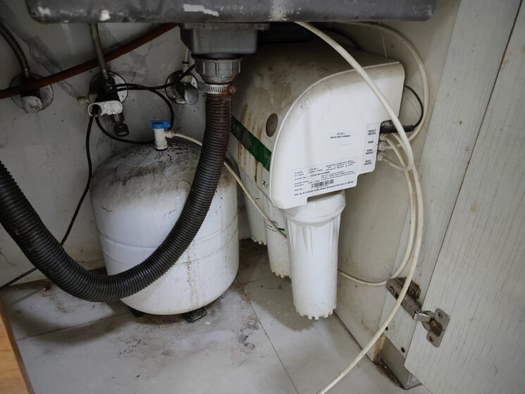 Bathroom, sector 22 dwarka 3 Bedroom 1900 Sq.Ft. Apartment In Sector 22 Dwarka Delhi 7802623