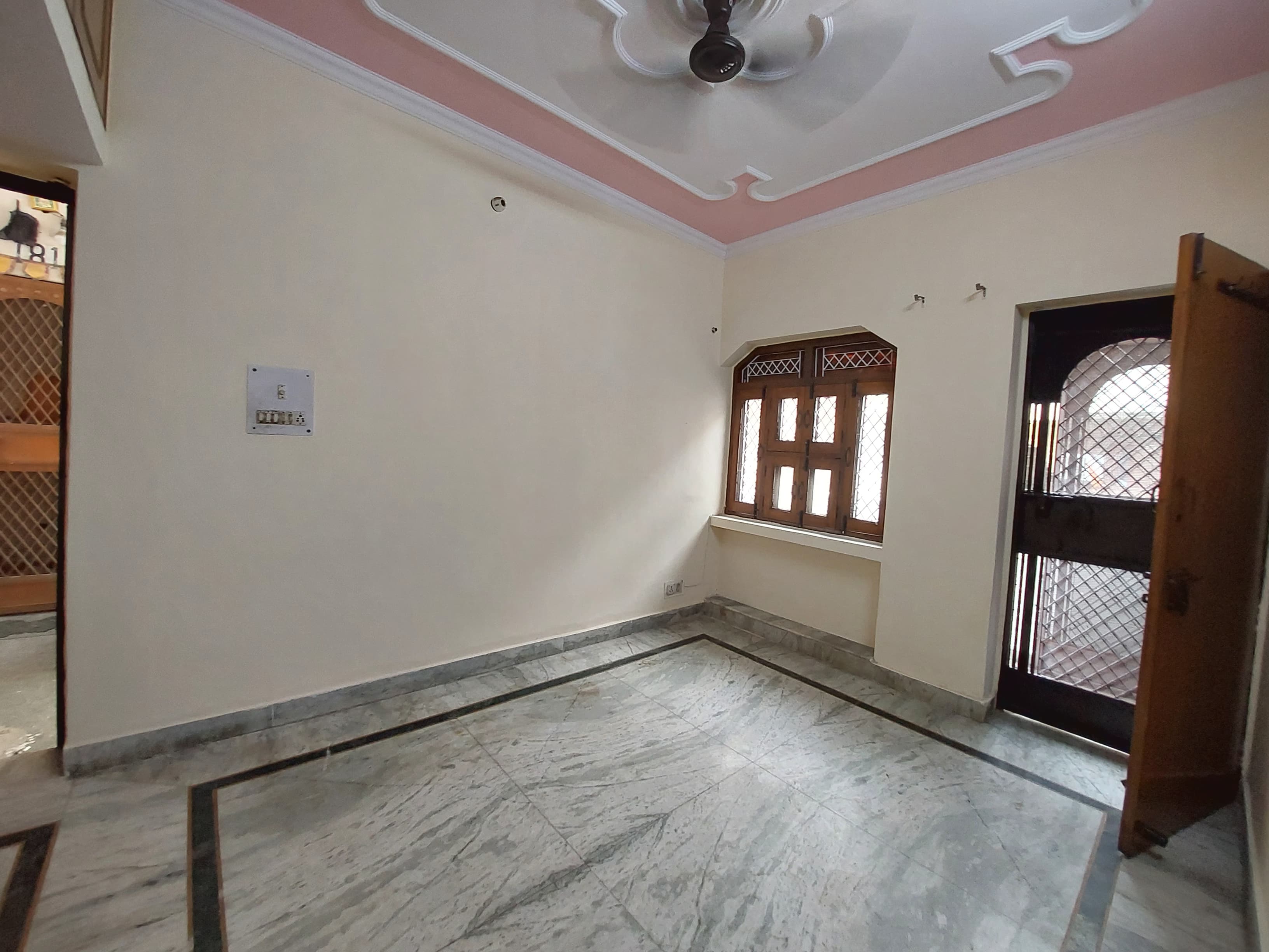 2 BHK Builder Floor For Rent in RWA Block-A2 Paschim Vihar Paschim Vihar Delhi  7802636