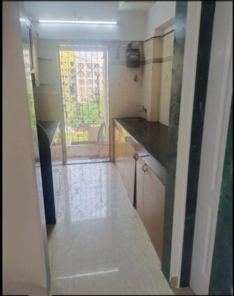 2 BHK Apartment For Resale in Platinum Towers 7 Andheri West Mumbai  7802662