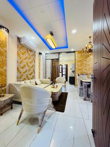 Master Bedroom in 3 BHK Independent House at Dasmesh Nagar – for Sale