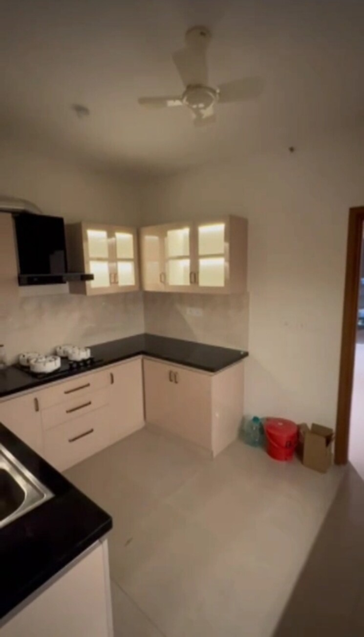 Kitchen, prestige-woodland-park 3 Bedroom 2249 Sq.Ft. Apartment In Cooke Town Bangalore 7802812