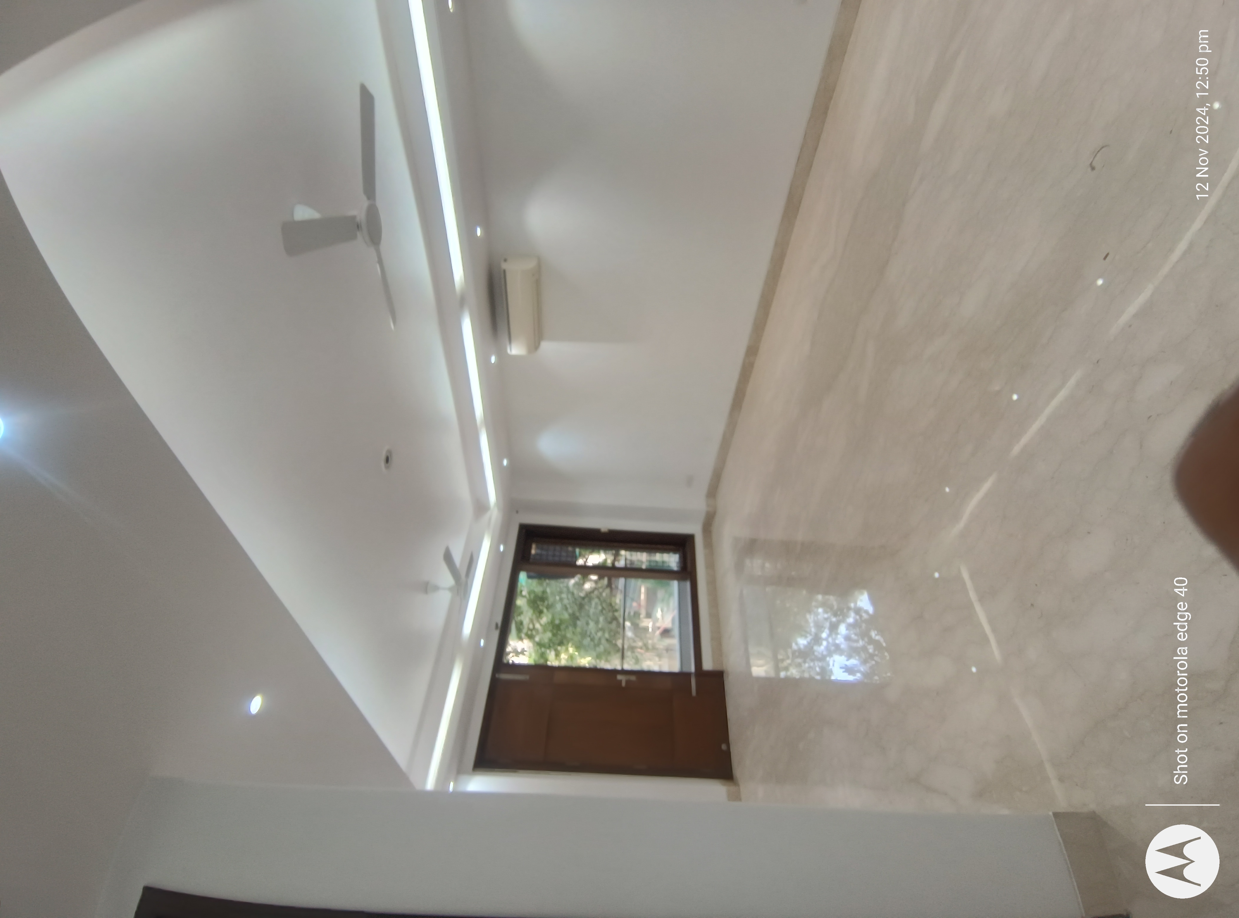 4 BHK + Pooja Room,Servant Room,Study Room,Extra Room Builder Floor For Sale in Metro Build 