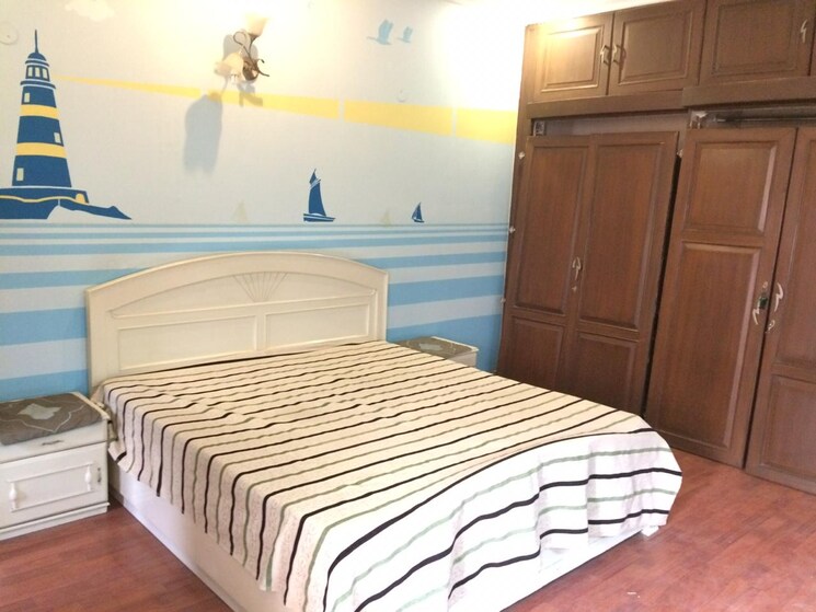 Bedroom, geetanjali enclave 6+ Bedroom 700 Sq.Yd. Builder Floor In Geetanjali Enclave Delhi 7802844