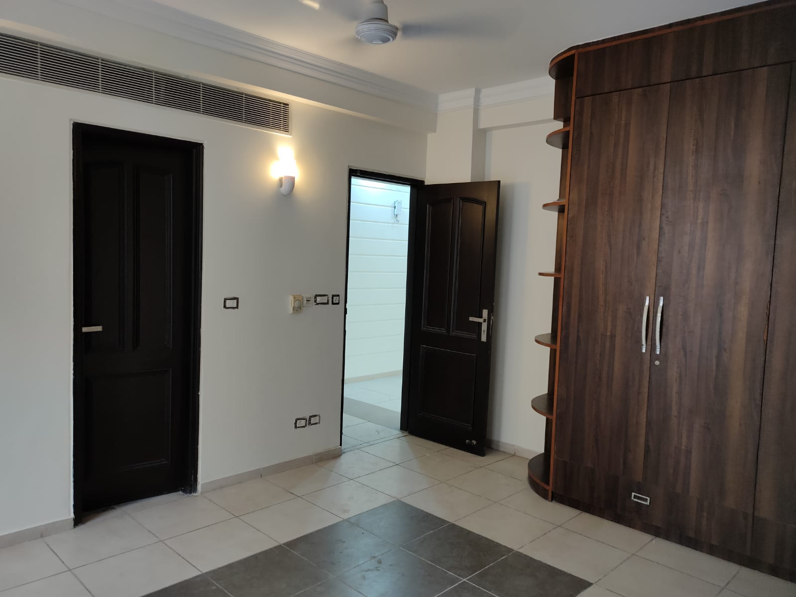 4 BHK Apartment For Rent in Chitrakoot Dham Apartment Sector 19, Dwarka Delhi  7802861