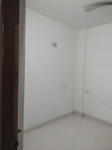 Room in 1 BHK Apartment at Sahayog CHS Kurla East, Kurla East – for Rent