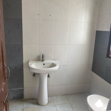 Bathroom in 3 BHK Apartment at Maya Garden City, Nagla Road – for Sale
