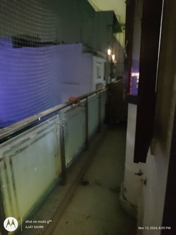 Master Bedroom in 3 BHK Builder Floor at Mehrauli – for Rent