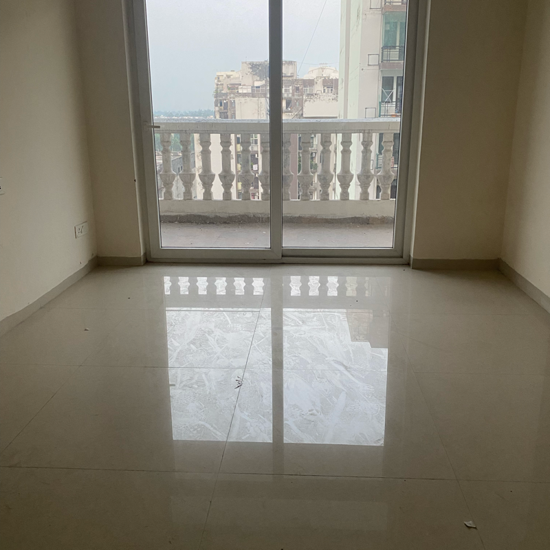 3 BHK + Extra Room Apartment For Sale in Green Valley Residencia
