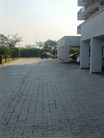 Parking in 3 BHK Apartment at Cosmos Express 99, Sector 99 – for Sale