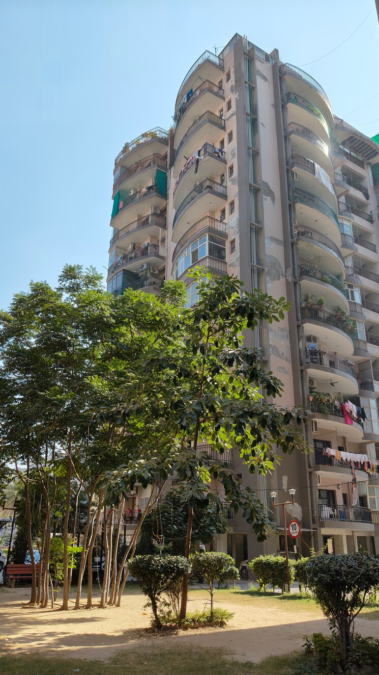 Exterior View, ambala highway 3 Bedroom 1800 Sq.Ft. Apartment In Ambala Highway Zirakpur 7803381