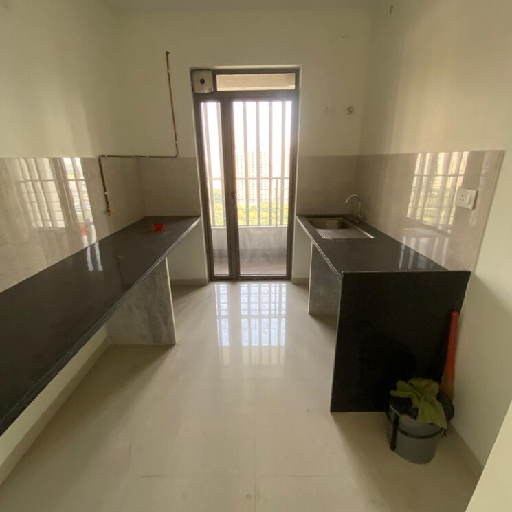 Living Room, wadhwa-atmosphere-o2 2 Bedroom 584 Sq.Ft. Apartment In Nahur Gaothan Mumbai 7803493