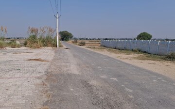 Plot For Sale in Upsidc Site B