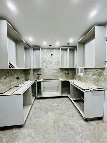 Kitchen in 3 BHK Builder Floor at Vipul World Floors, Sector 48 – for Sale