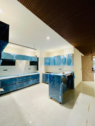 Kitchen in 3 BHK Builder Floor at SS Southend Floors, South City 2 – for Sale