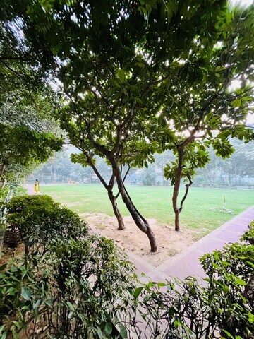 3 BHK Builder Floor – Garden View at SS Southend Floors, South City 2 - for Sale