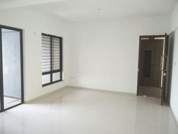 Room in 2 BHK Builder Floor at Pinnacle Cottage Close, Sinhagad Road – for Sale
