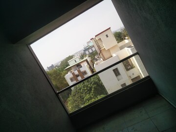 Bedroom in 2 BHK Builder Floor at Pinnacle Cottage Close, Sinhagad Road – for Sale