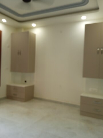 Room in 2 BHK Builder Floor at Palam – for Sale