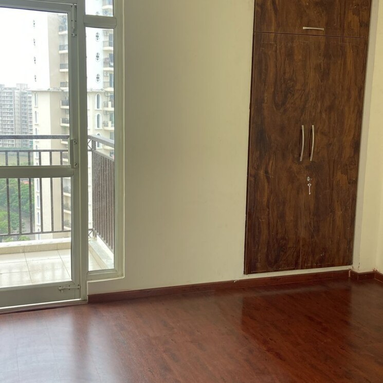 Room, dlf-new-town-heights-town-houses 3.5 Bedroom 1930 Sq.Ft. Apartment In Sector 86 Gurgaon 7803983