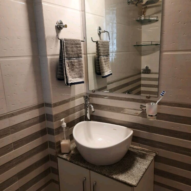 Bathroom, karia-konark-nagar-phase-1 1 Bedroom 600 Sq.Ft. Apartment In Viman Nagar Pune 7804016