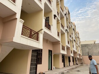 2 BHK Builder Floor For Rent in MM House Sector 73 Noida  7804437