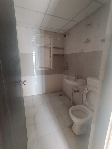 Bathroom in 3 BHK Apartment at Signature Global Orchard Avenue, Sector 93 – for Sale