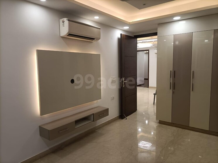 Room, qutub-plaza 3 Bedroom 200 Sq.Ft. Builder Floor In Sector 26 Gurgaon 7804509