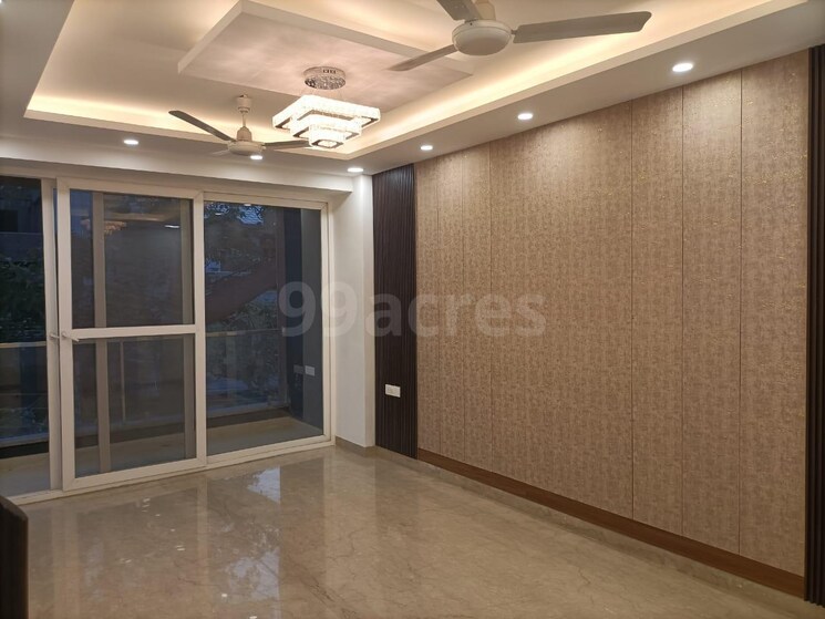 Room, qutub-plaza 3 Bedroom 200 Sq.Ft. Builder Floor In Sector 26 Gurgaon 7804509