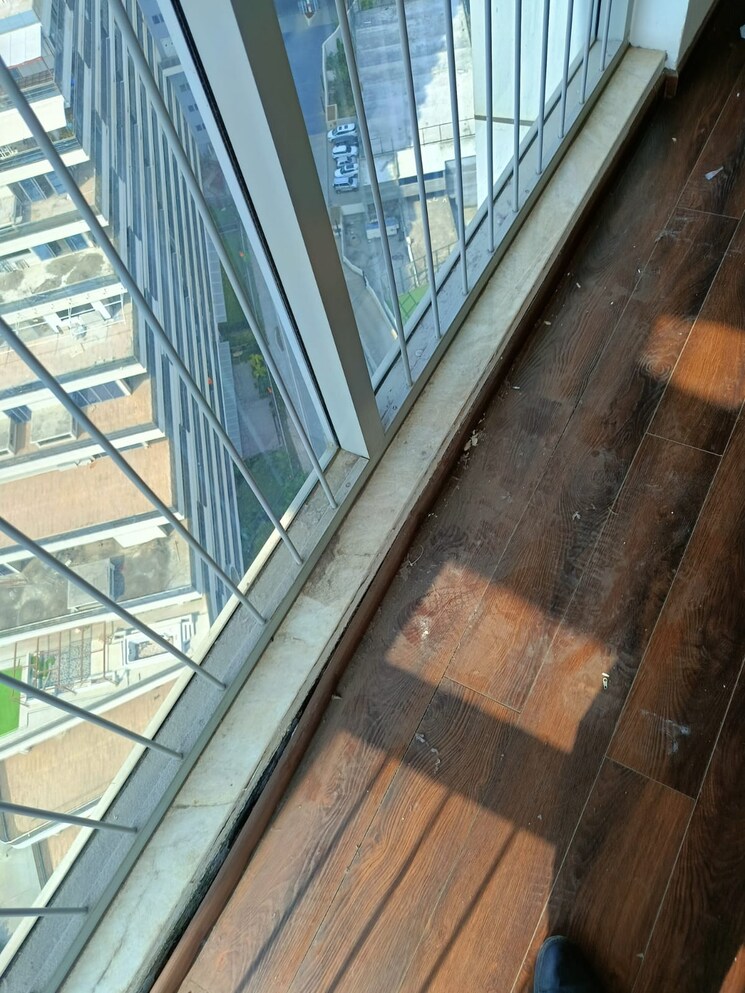 Balcony, dosti-greenscape 3 Bedroom 1082 Sq.Ft. Apartment In Hadapsar Pune 7804747