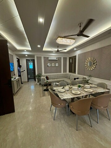 Master Bedroom in 3.5 BHK Apartment at Signature Global Daxin Vistas, Bhondsi – for Sale