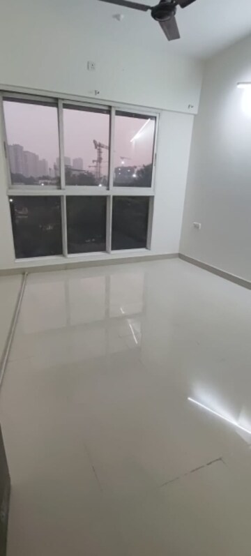 2 BHK Apartment For Rent in Piramal Vaikunth, Balkum Pada