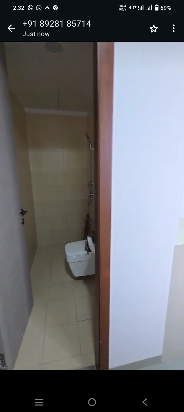 Bathroom, gulmohar-chs-ltd 4 Bedroom 2650 Sq.Ft. Apartment In Andheri West Mumbai 7805192